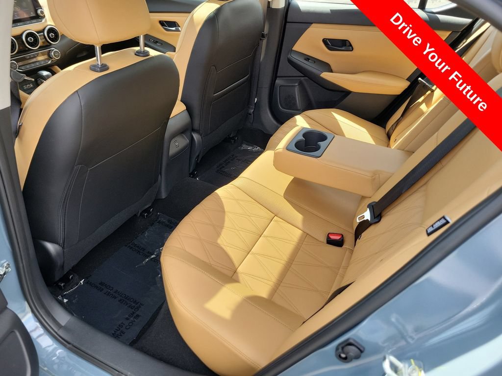 Used 2025 Nissan Sentra SV w/ SV Premium Package FWD image 26