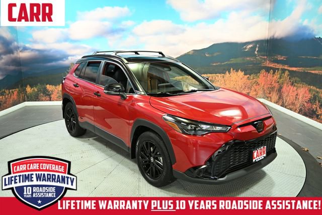 Used 2024 Toyota Corolla Cross AWD Hybrid w/ Moonroof Package image 2