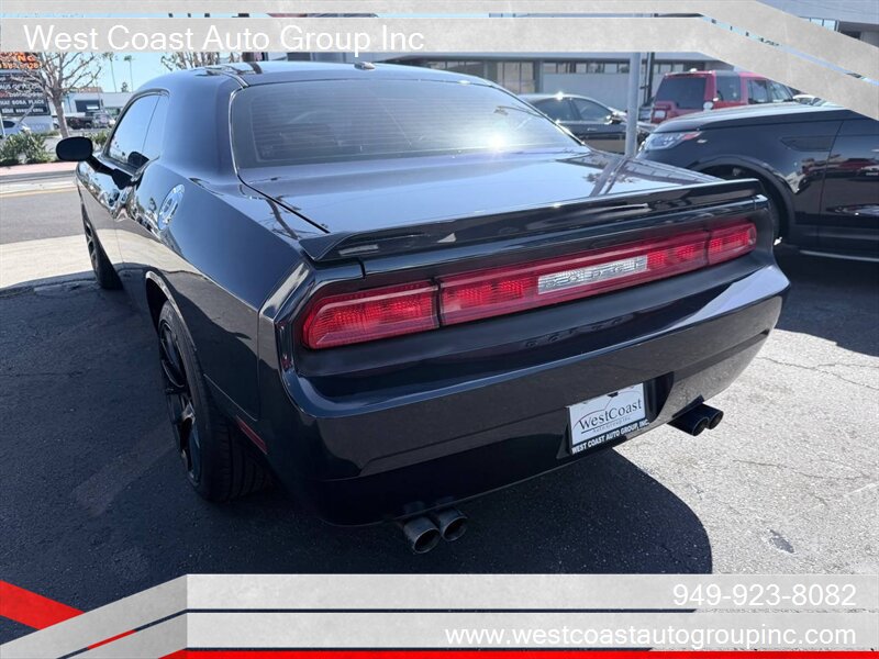 Used 2012 Dodge Challenger R/T image 5