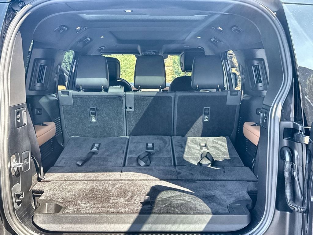 Certified 2024 Land Rover Defender 130 X image 18