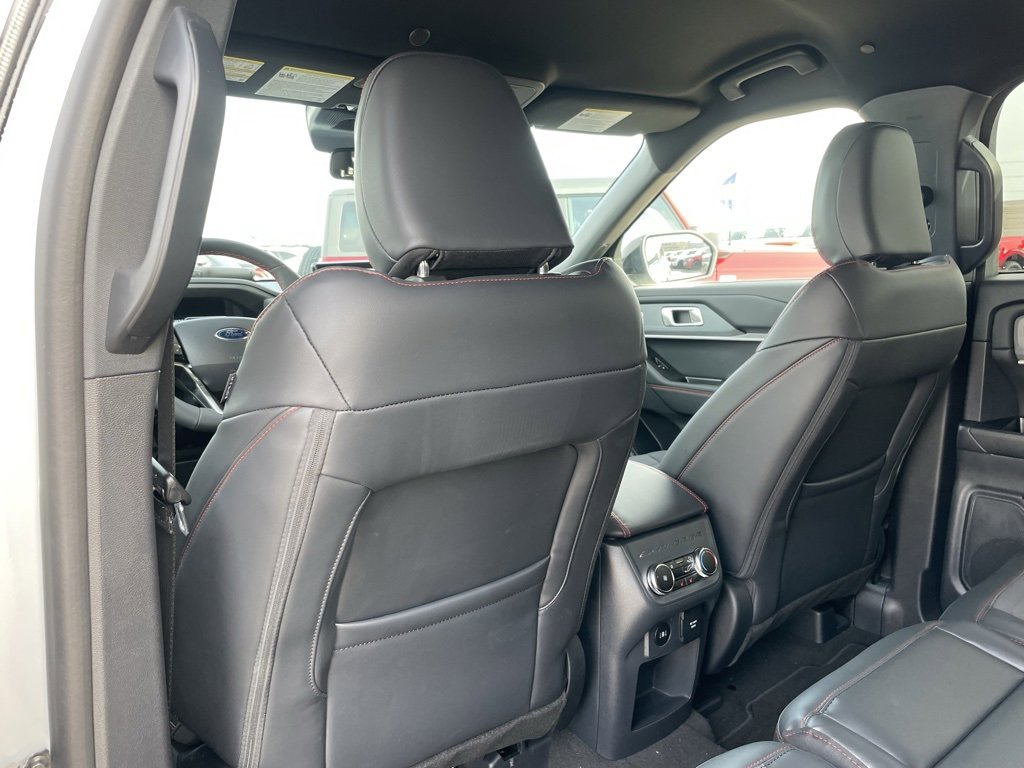 New 2026 Ford Explorer ST-Line w/ ST-Line Street Pack image 56