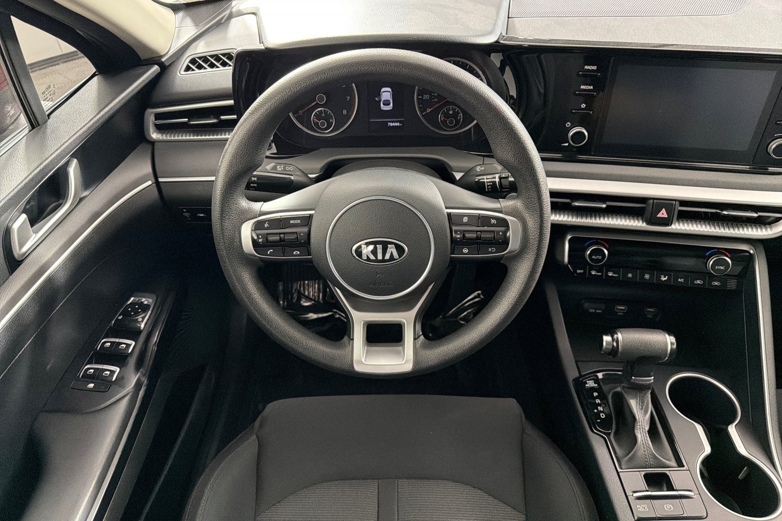 Used 2021 Kia K5 LXS FWD image 13