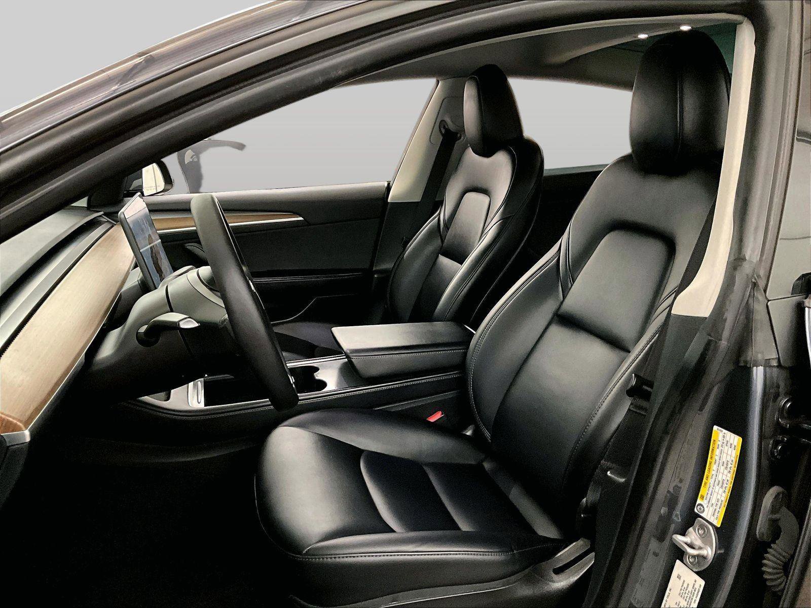 Used 2023 Tesla Model 3 Standard Range image 24