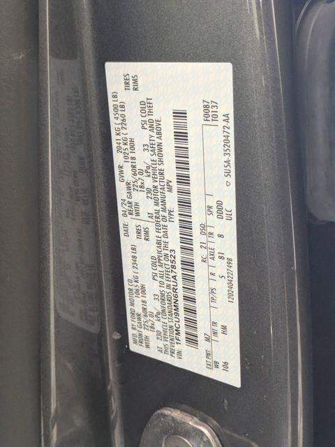 Used 2024 Ford Escape ST-Line w/ Tech Pack #1 AWD/4WD image 40