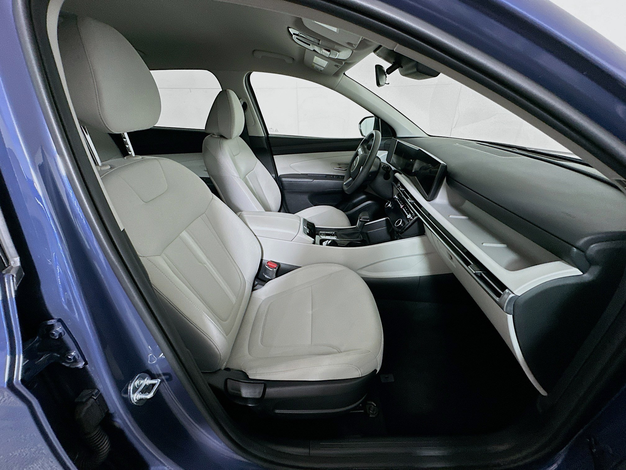 Used 2026 Hyundai Tucson SEL FWD image 32