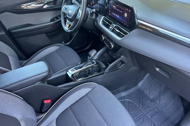 Used 2026 Chevrolet TrailBlazer LT w/ Convenience Package image 19