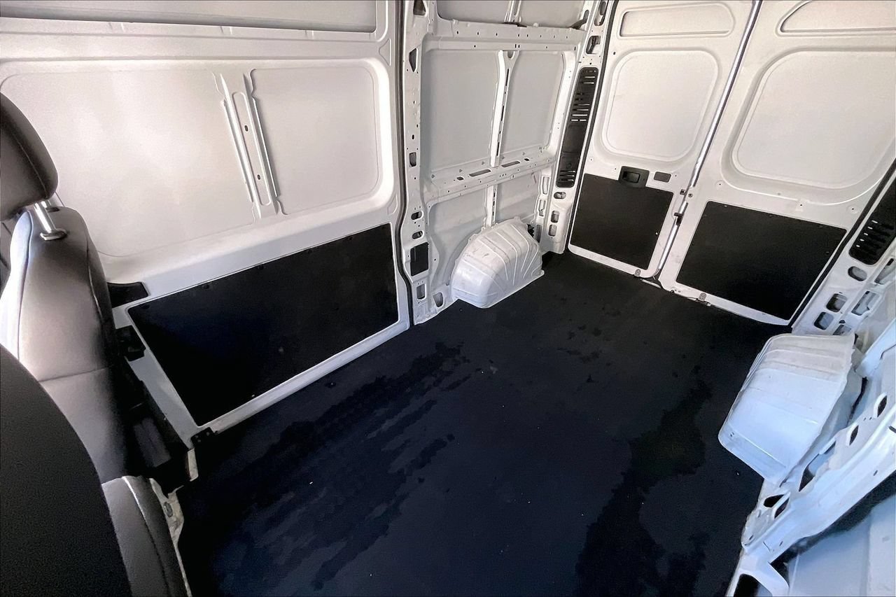 Used 2025 RAM ProMaster 2500 w/ Convenience Group FWD image 20