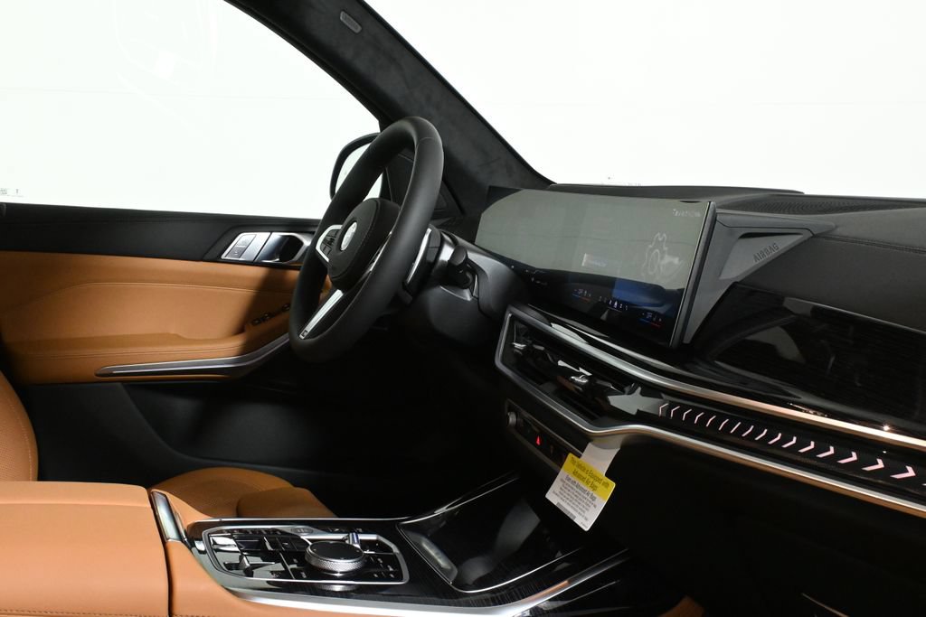 Used 2027 BMW X7 xDrive40i w/ M Sport Package AWD/4WD image 33