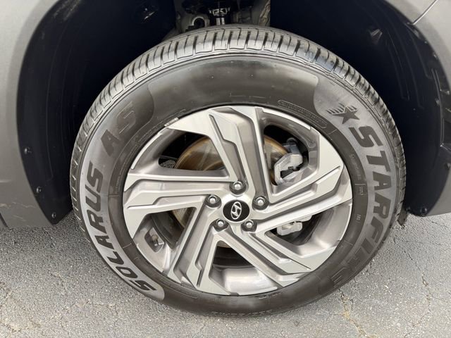 Used 2023 Hyundai Santa Fe SEL image 52