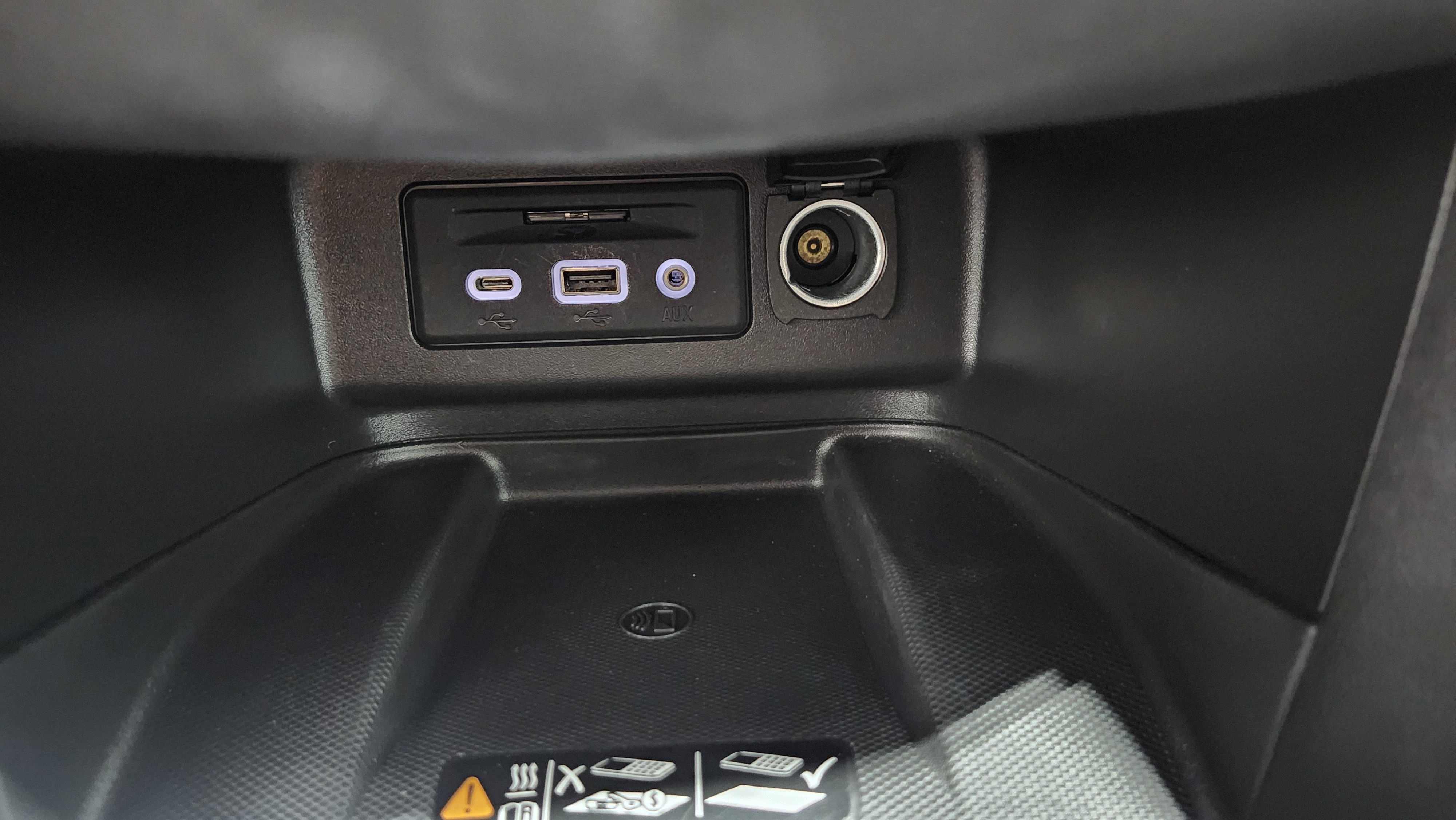 Used 2021 Chevrolet Equinox Premier image 11