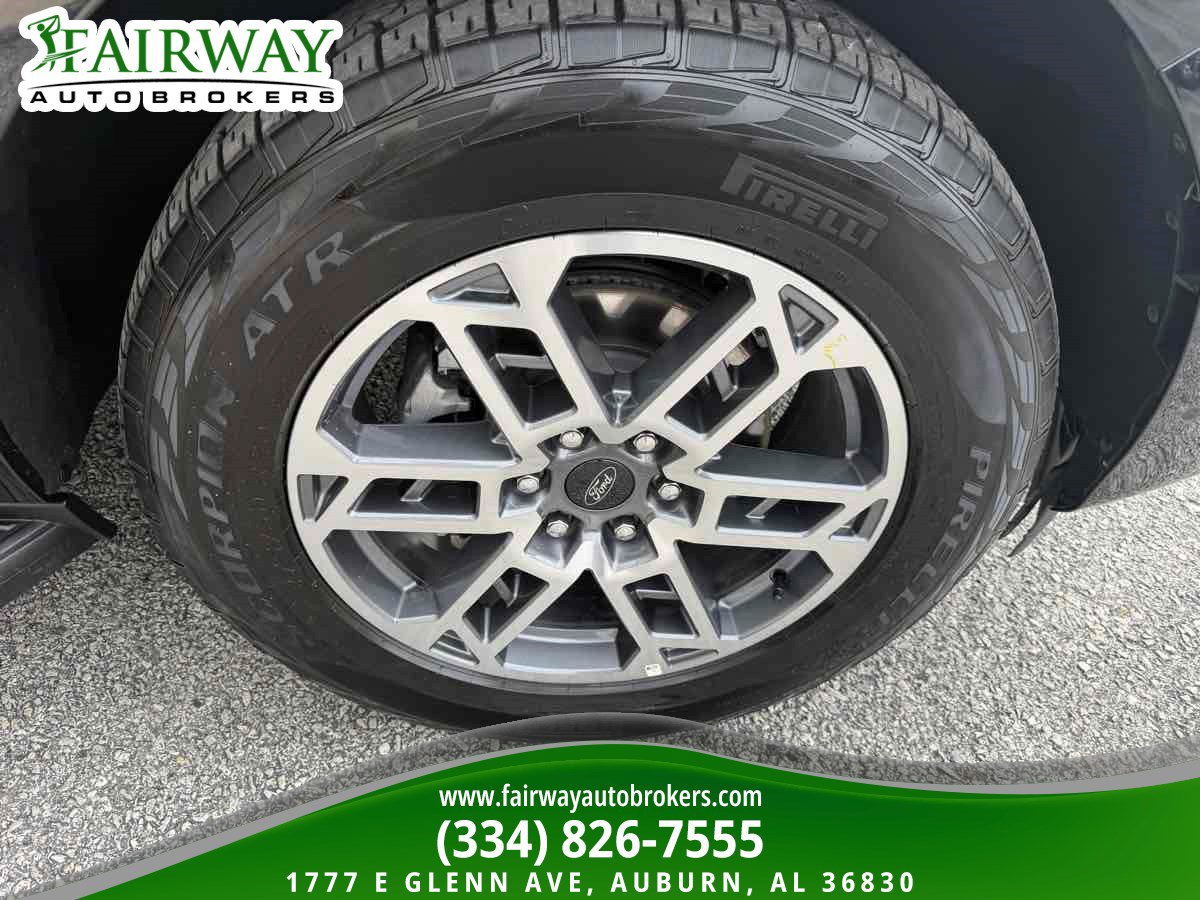 Used 2025 Ford Expedition Max Active image 38