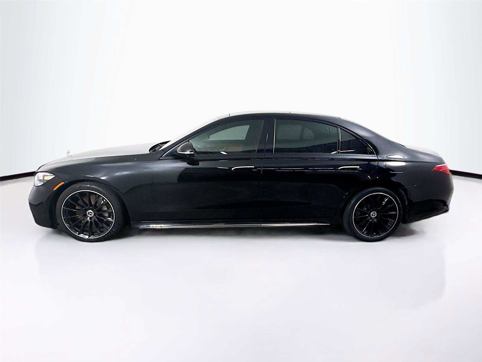 Used 2023 Mercedes-Benz S 580e 4MATIC Sedan image 10