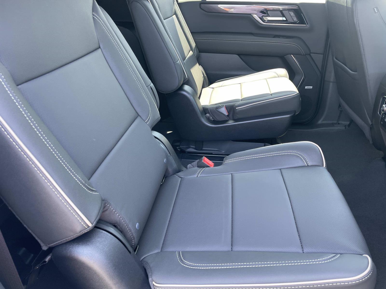 New 2026 GMC Yukon XL Elevation RWD image 27