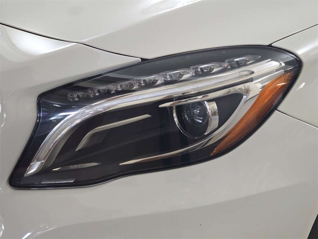 Used 2015 Mercedes-Benz GLA 250 4MATIC image 35