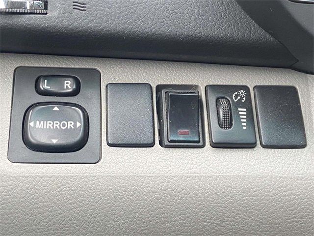 Used 2010 Toyota Highlander 2WD image 16