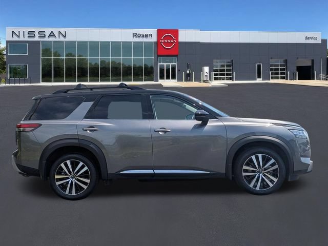 Certified 2023 Nissan Pathfinder Platinum AWD/4WD image 2