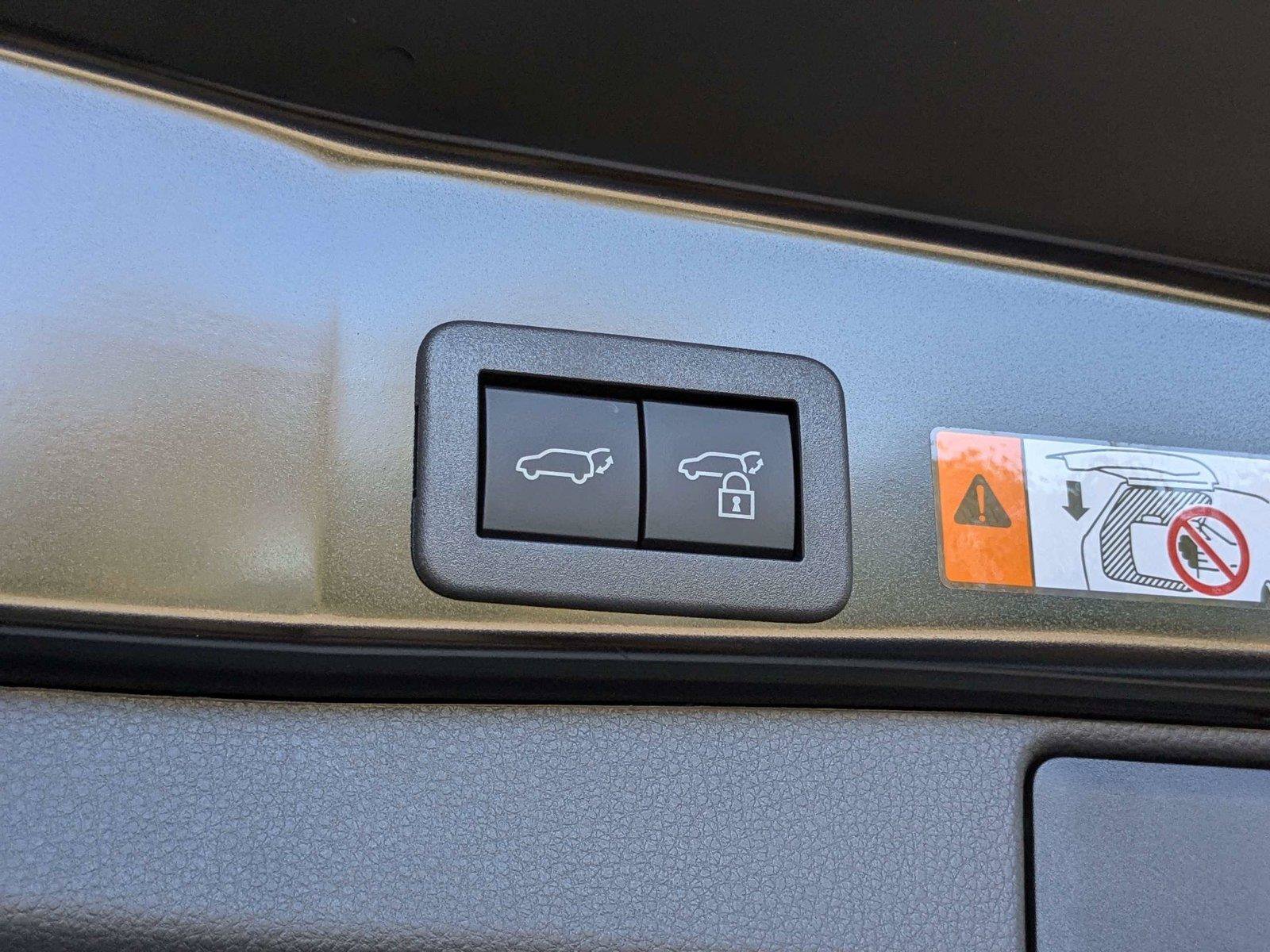 New 2026 Toyota RAV4 XSE AWD/4WD image 8