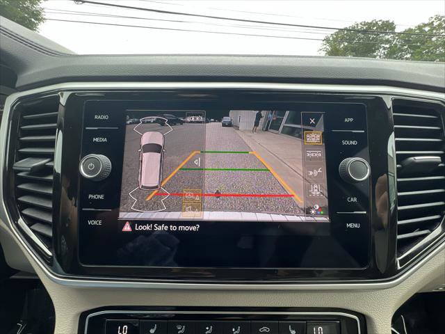 Used 2022 Volkswagen Atlas SE w/ Panoramic Sunroof Package image 17