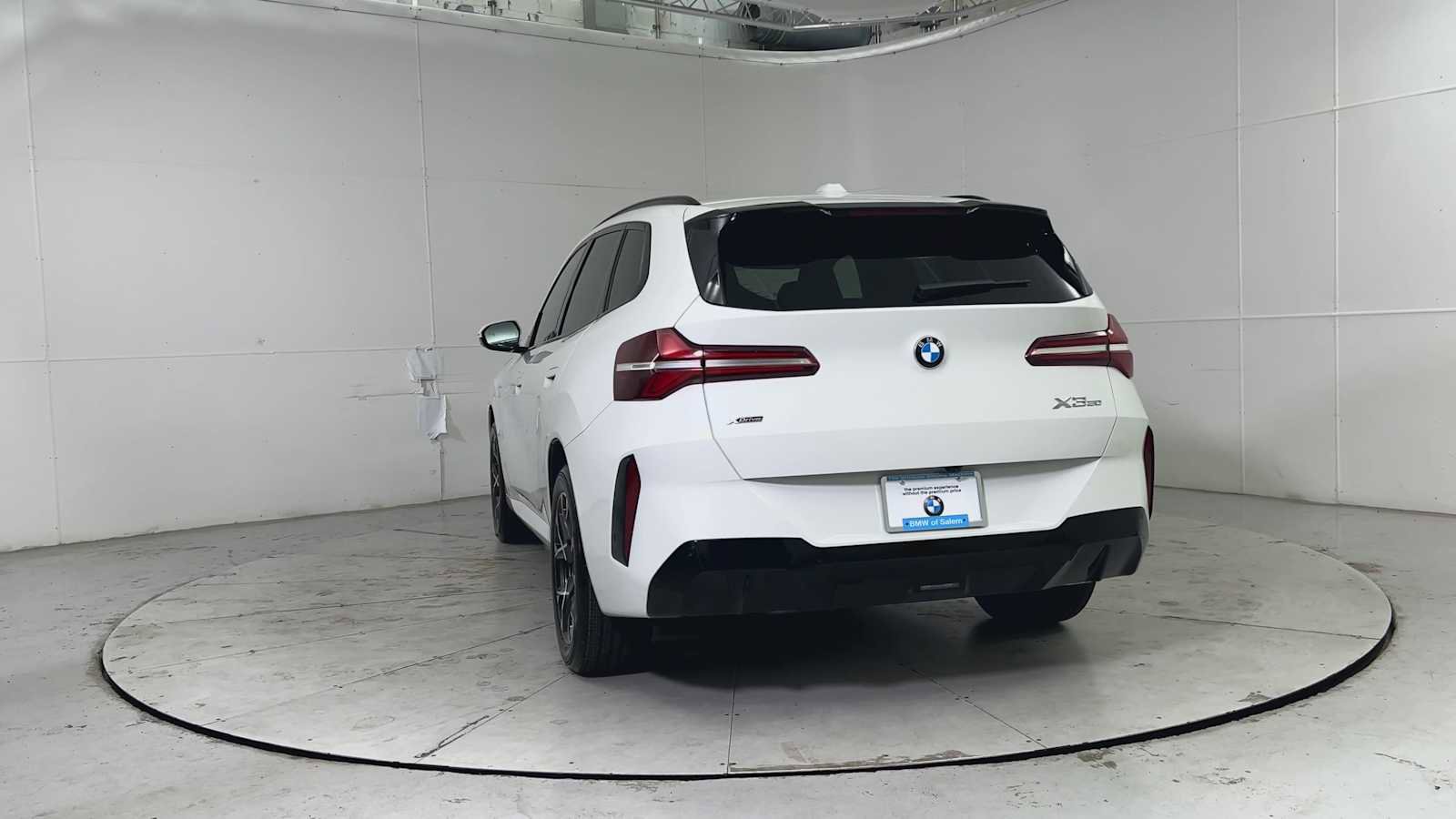 New 2026 BMW X3 xDrive30 w/ Premium Package image 3