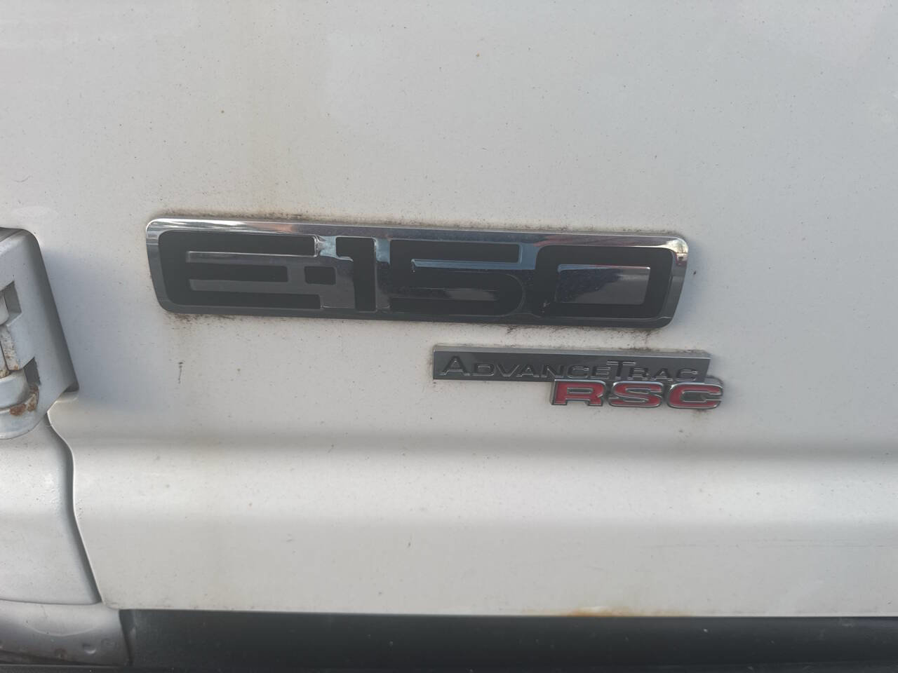Used 2014 Ford E-150 and Econoline 150 Extended w/ Commercial Cargo Van Package image 5