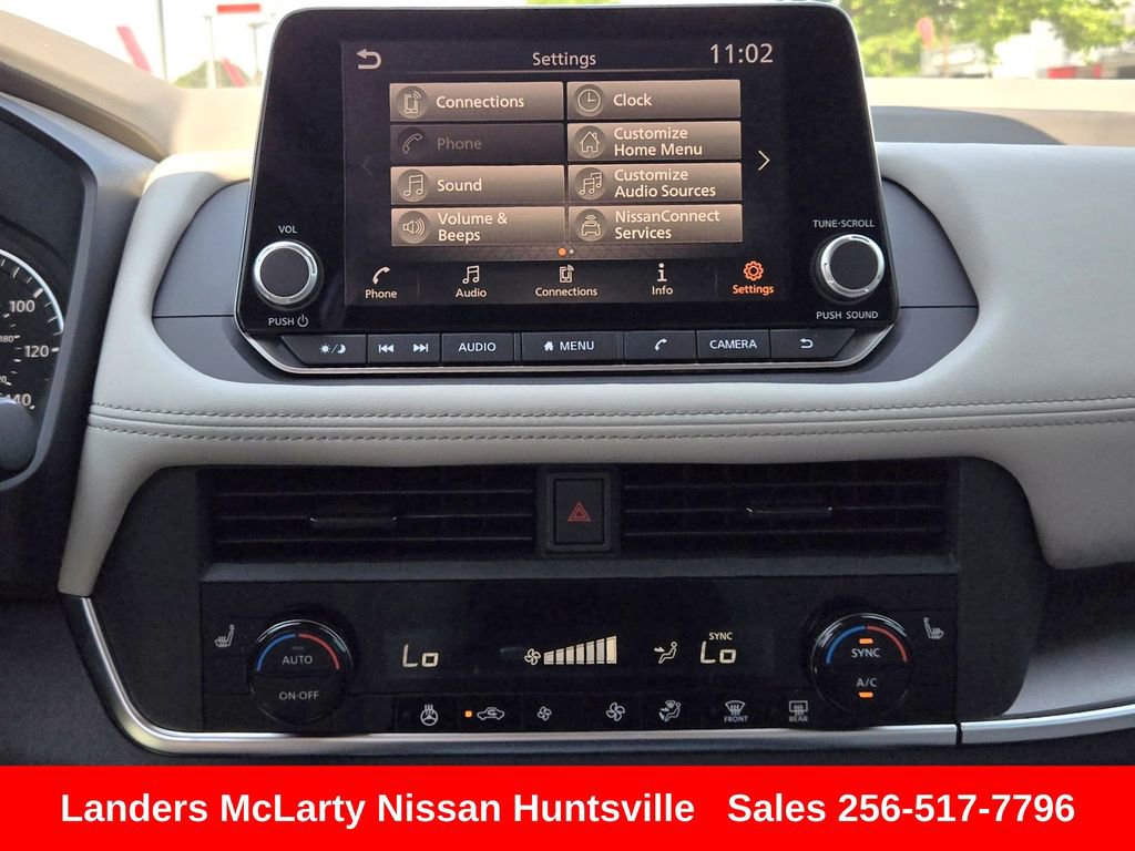 Used 2026 Nissan Rogue SV FWD image 19