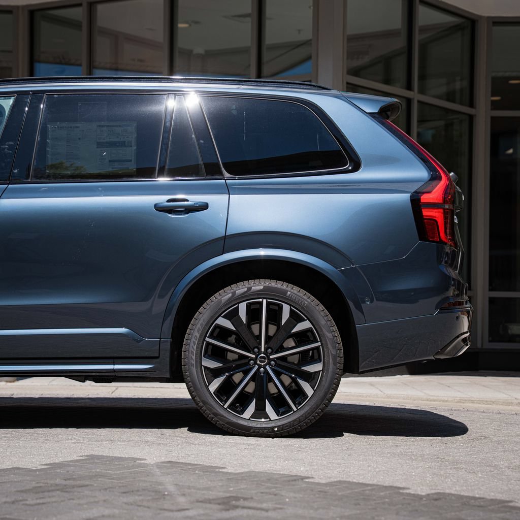 New 2026 Volvo XC90 T8 Ultra AWD/4WD image 5
