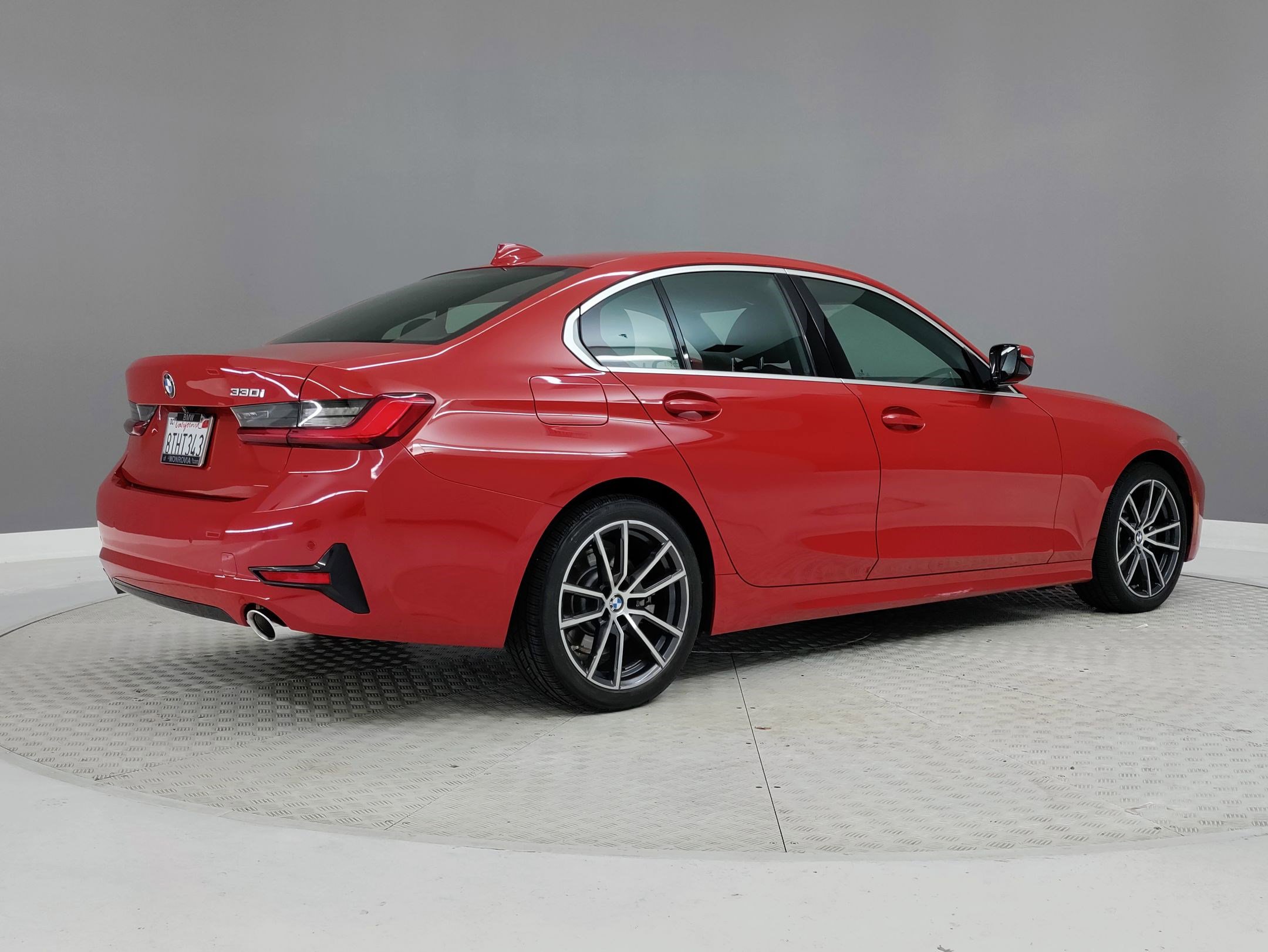 Used 2020 BMW 330i Sedan w/ Driving Assistance Package image 6