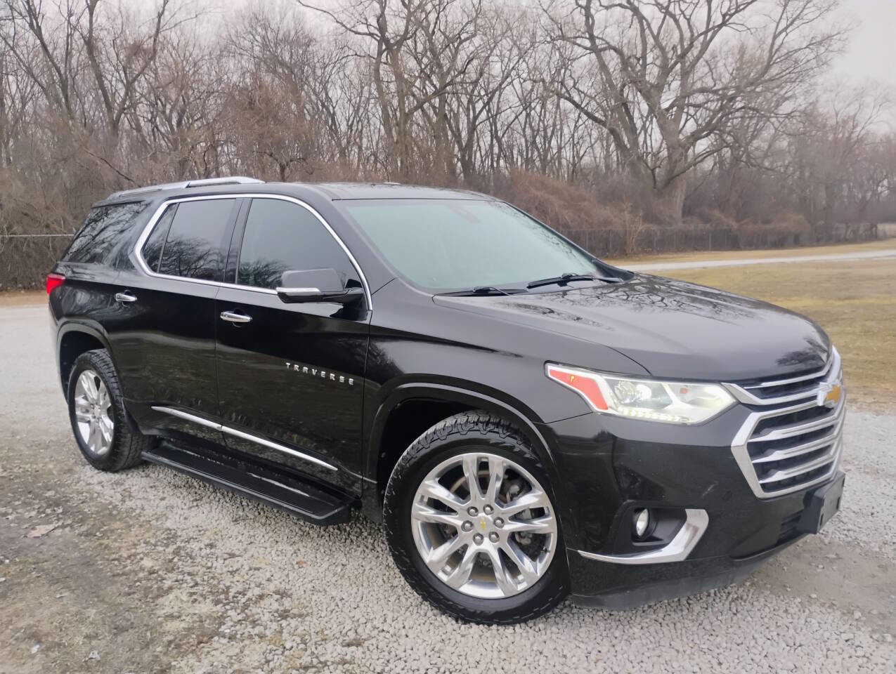 Used 2018 Chevrolet Traverse High Country image 3