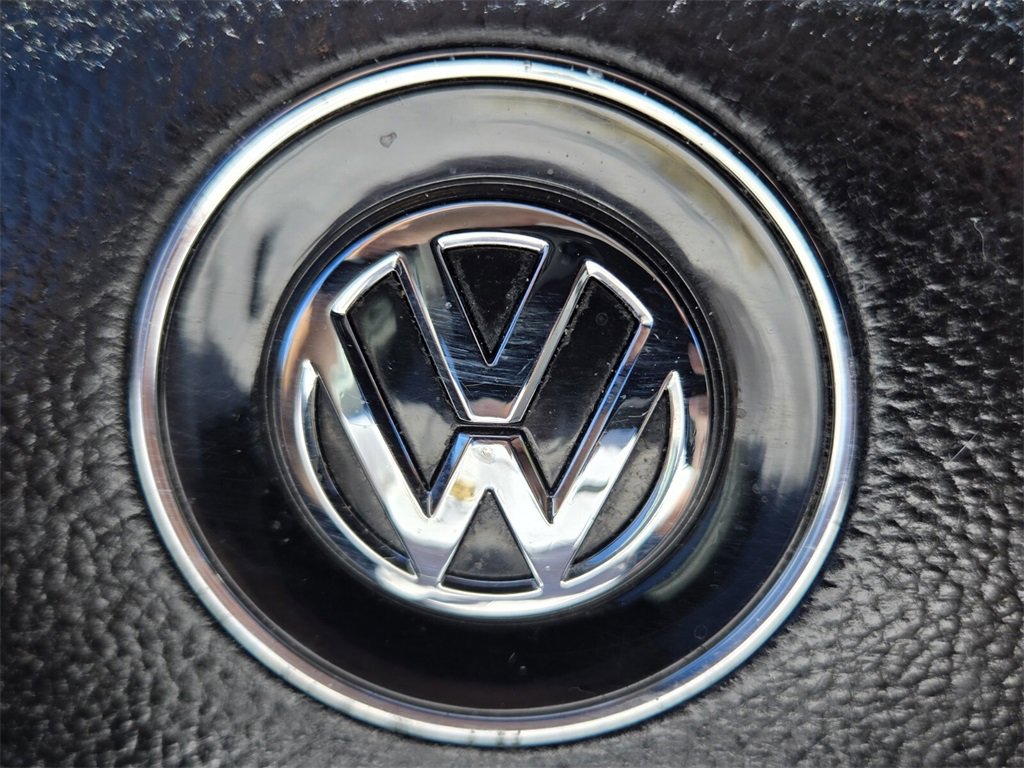 Used 2018 Volkswagen Tiguan SEL image 28