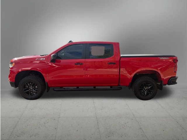 Used 2023 Chevrolet Silverado 1500 LT Trail Boss w/ Convenience Package II AWD/4WD image 2