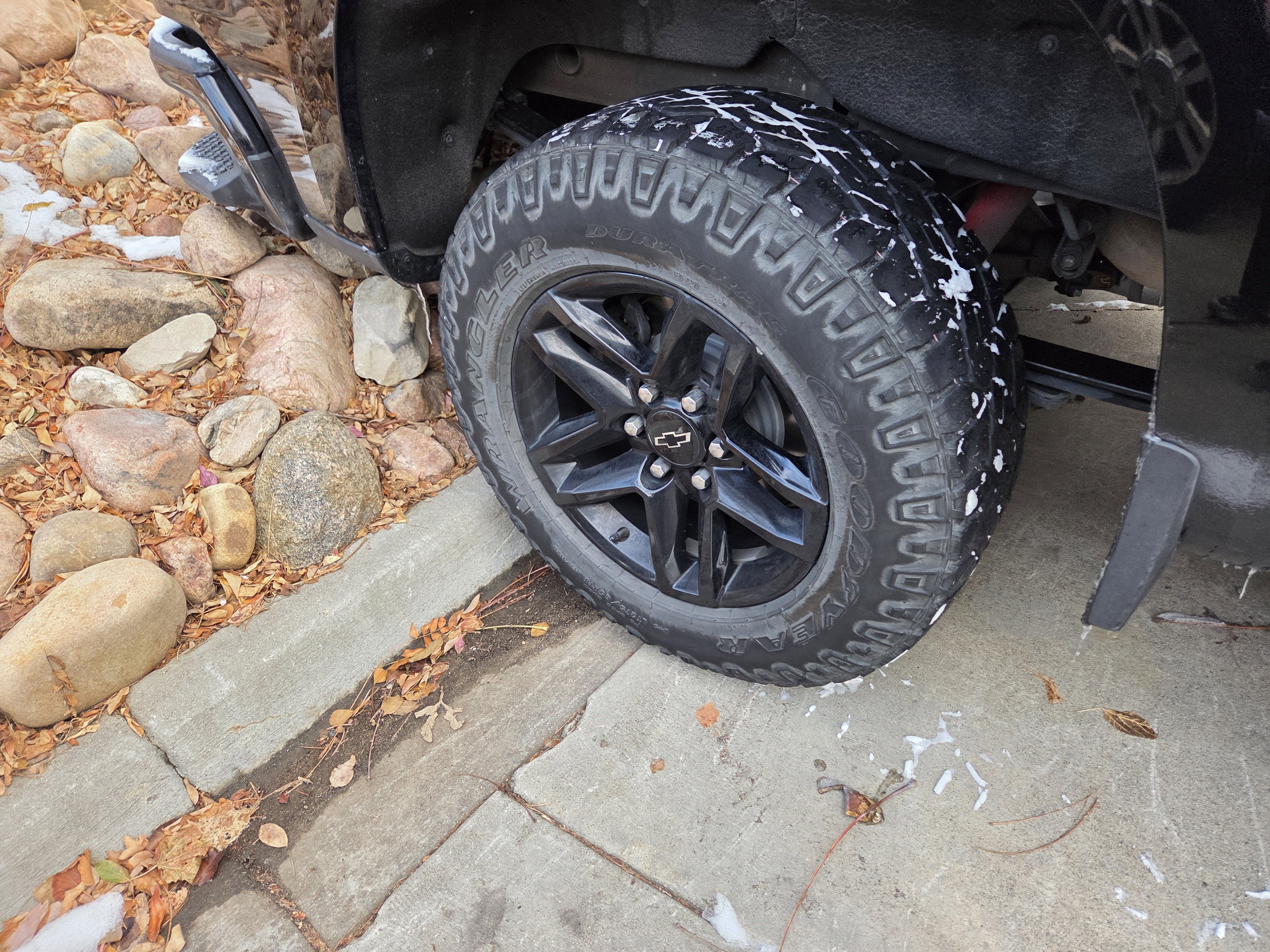 Used 2020 Chevrolet Silverado 1500 LT Trail Boss w/ Convenience Package image 13