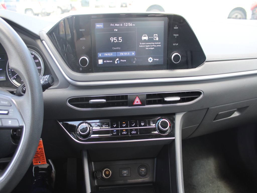 Used 2021 Hyundai Sonata SE FWD image 15