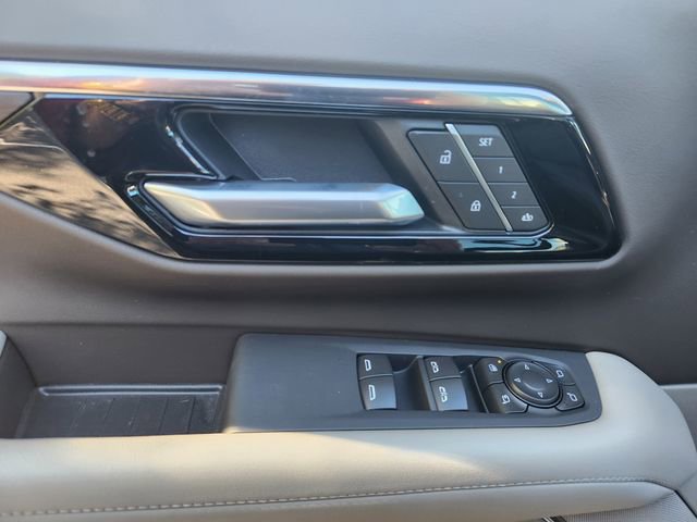 New 2026 Chevrolet Suburban Z71 w/ Comfort Package image 14