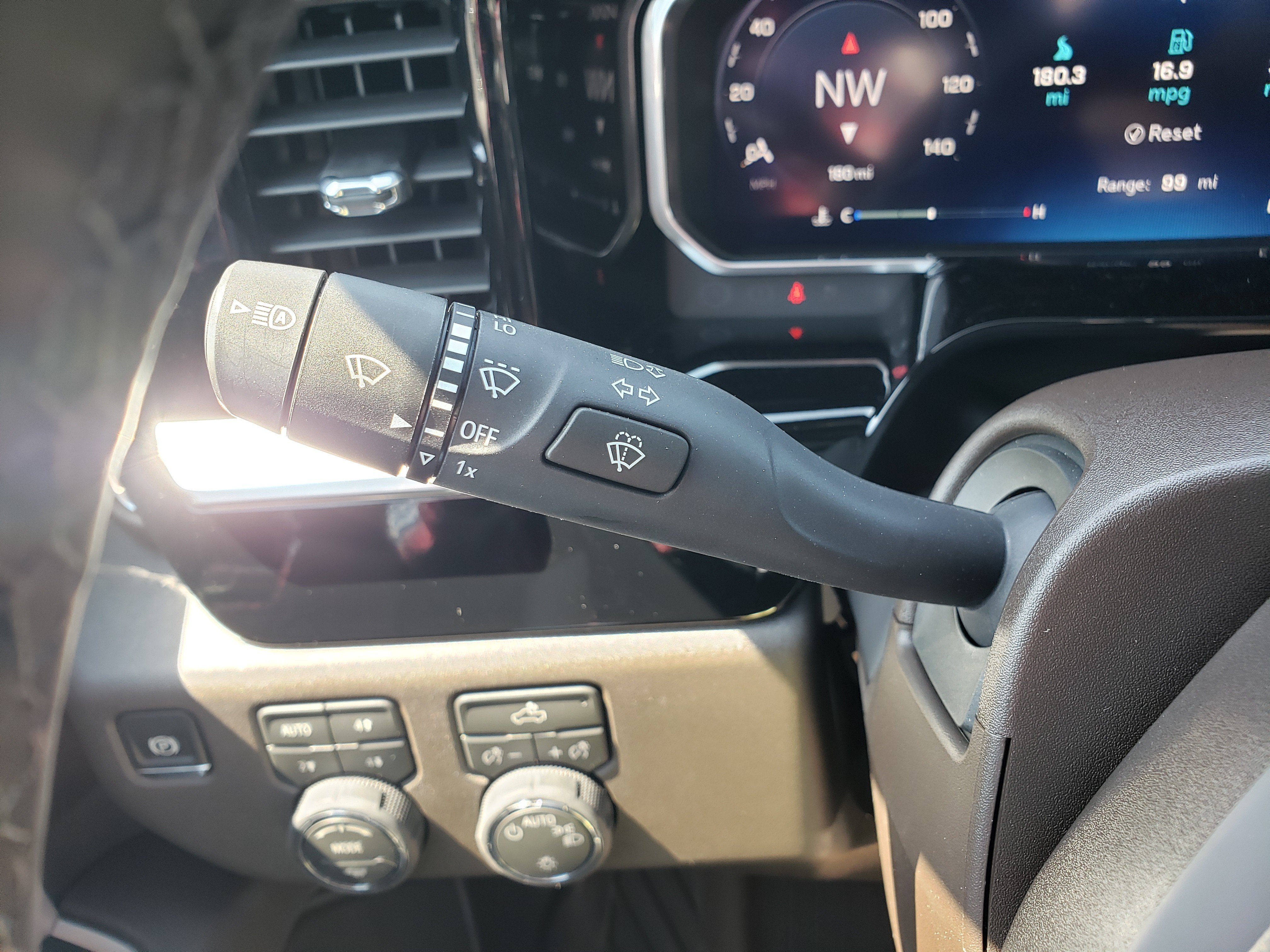 New 2026 Chevrolet Silverado 1500 LT AWD/4WD image 17