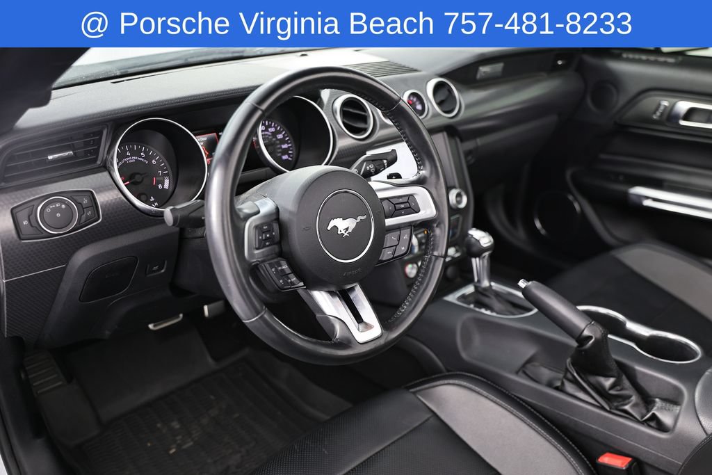 Used 2019 Ford Mustang GT Premium w/ GT Performance Package RWD image 4