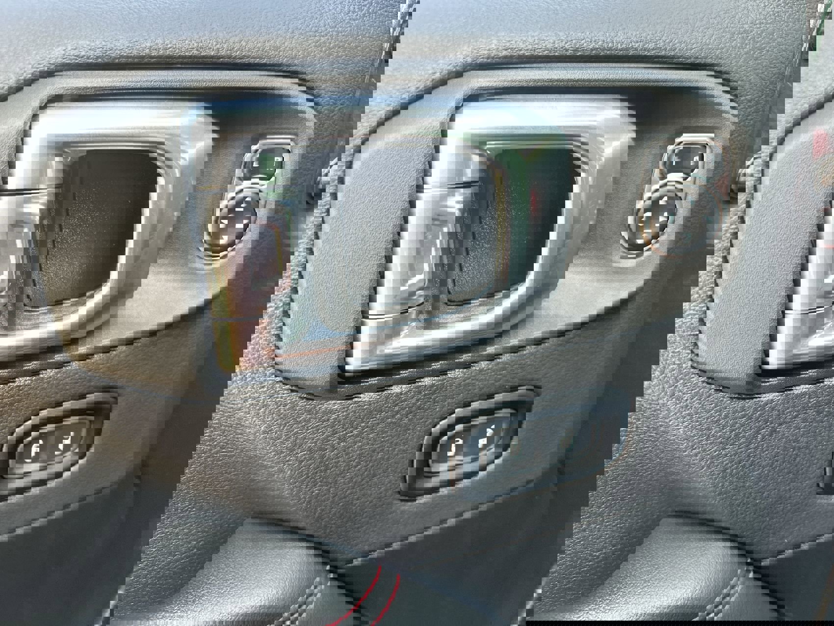 Used 2024 Jeep Gladiator Rubicon image 13