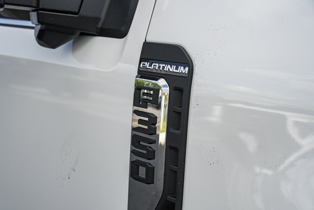 New 2026 Ford F350 4x4 Crew Cab Super Duty image 19