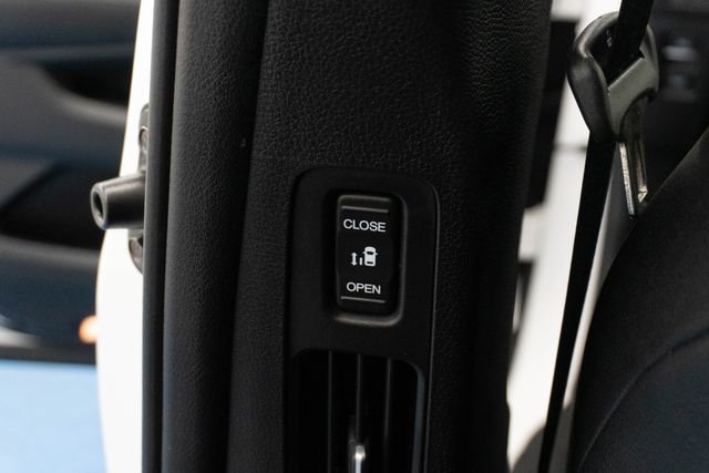 Certified 2025 Honda Odyssey EX-L image 19