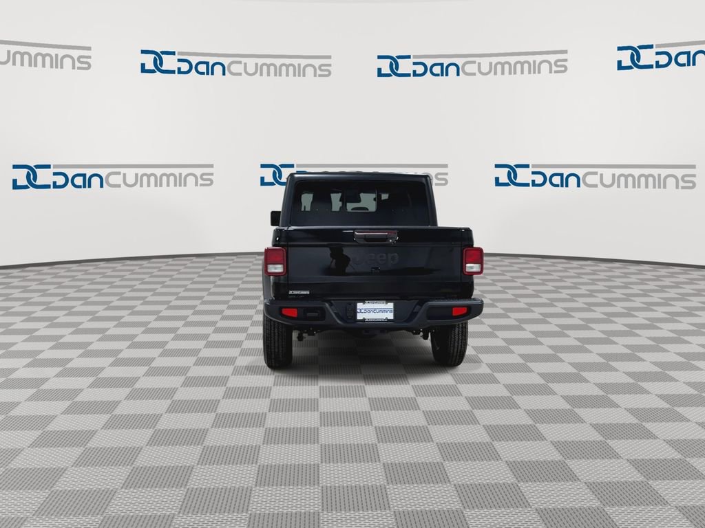 New 2026 Jeep Gladiator Sport image 7