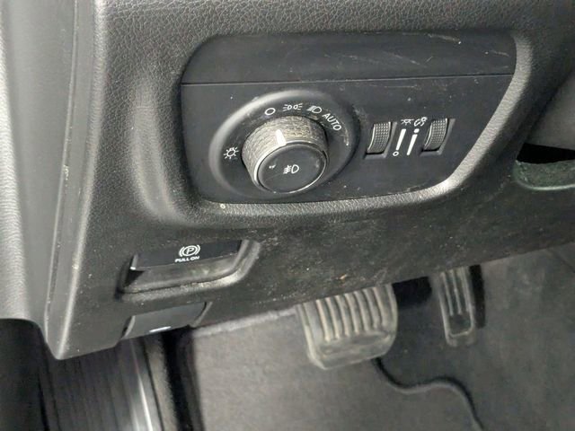 Certified 2024 Jeep Grand Cherokee L Limited w/ Luxury Tech Group II AWD/4WD image 17