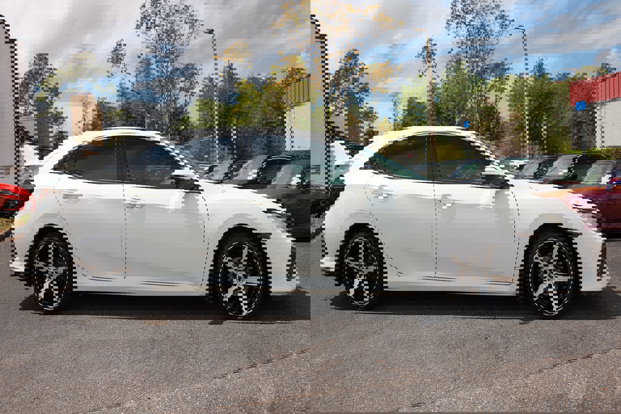 Used 2019 Honda Civic EX image 17