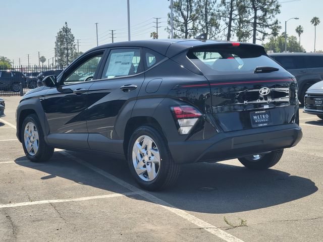 New 2026 Hyundai Kona SE FWD image 3