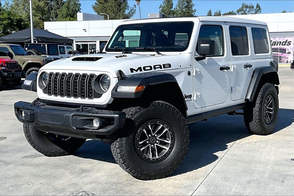 Used 2026 Jeep Wrangler Unlimited Rubicon 392 w/ Quick Order Package 27X Moab image 2