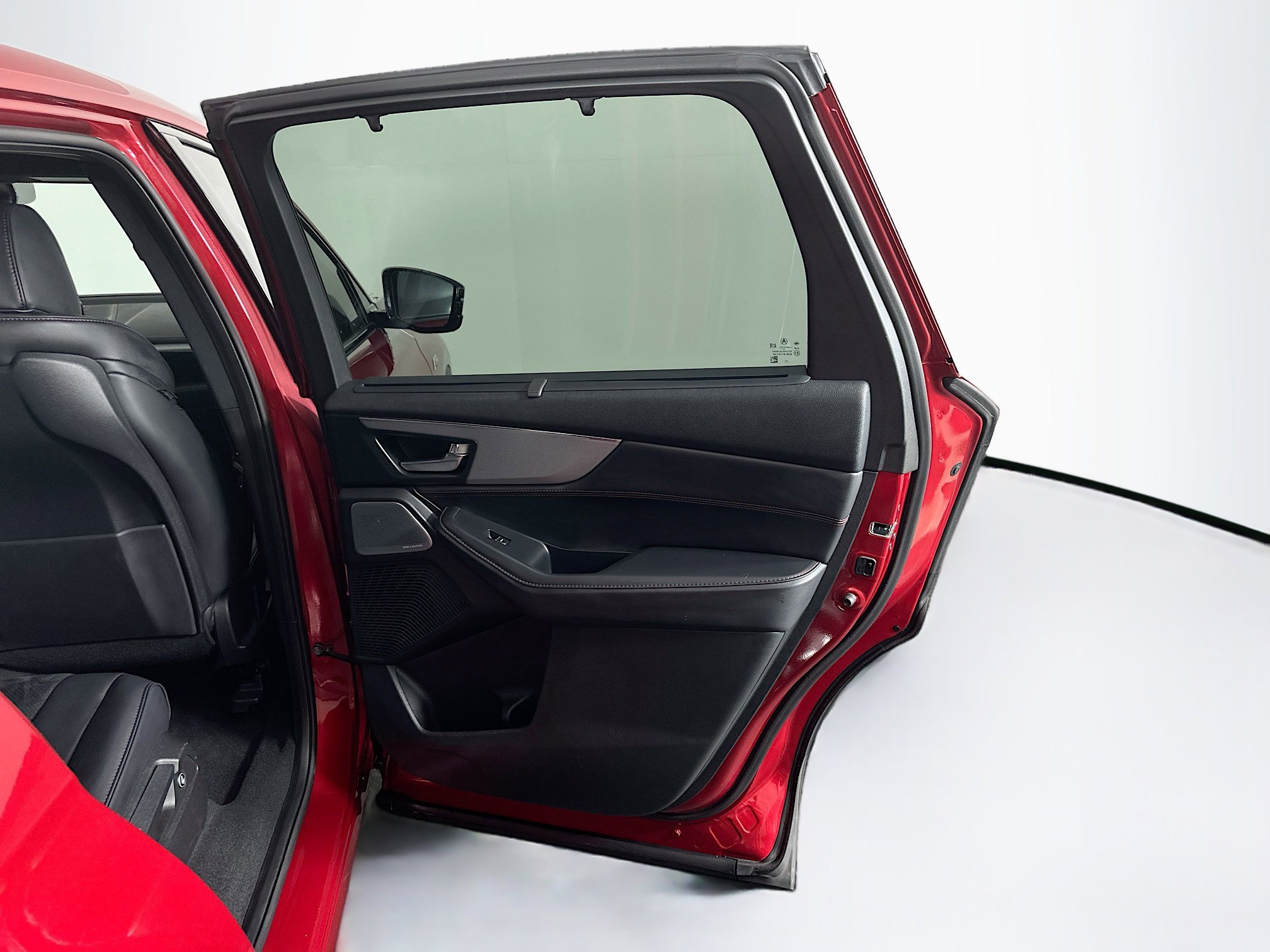 Used 2025 Acura MDX A-Spec AWD/4WD image 32