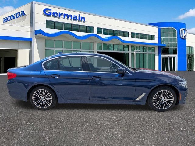 Used 2020 BMW 530i xDrive w/ Convenience Package AWD/4WD image 4