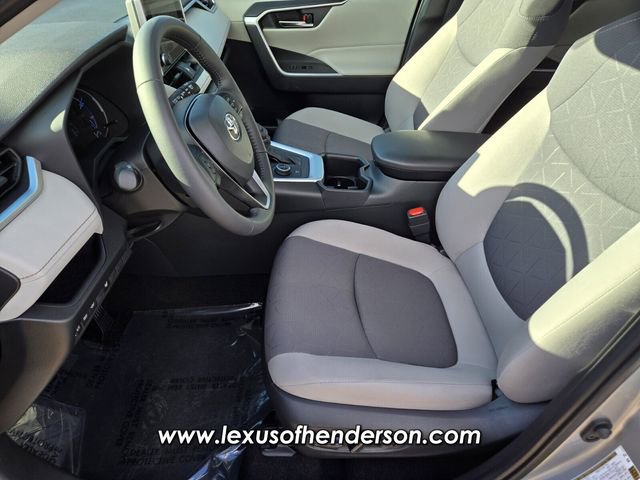 Used 2025 Toyota RAV4 XLE w/ Weather Package AWD/4WD image 10
