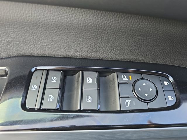 New 2026 Nissan Pathfinder SL image 30