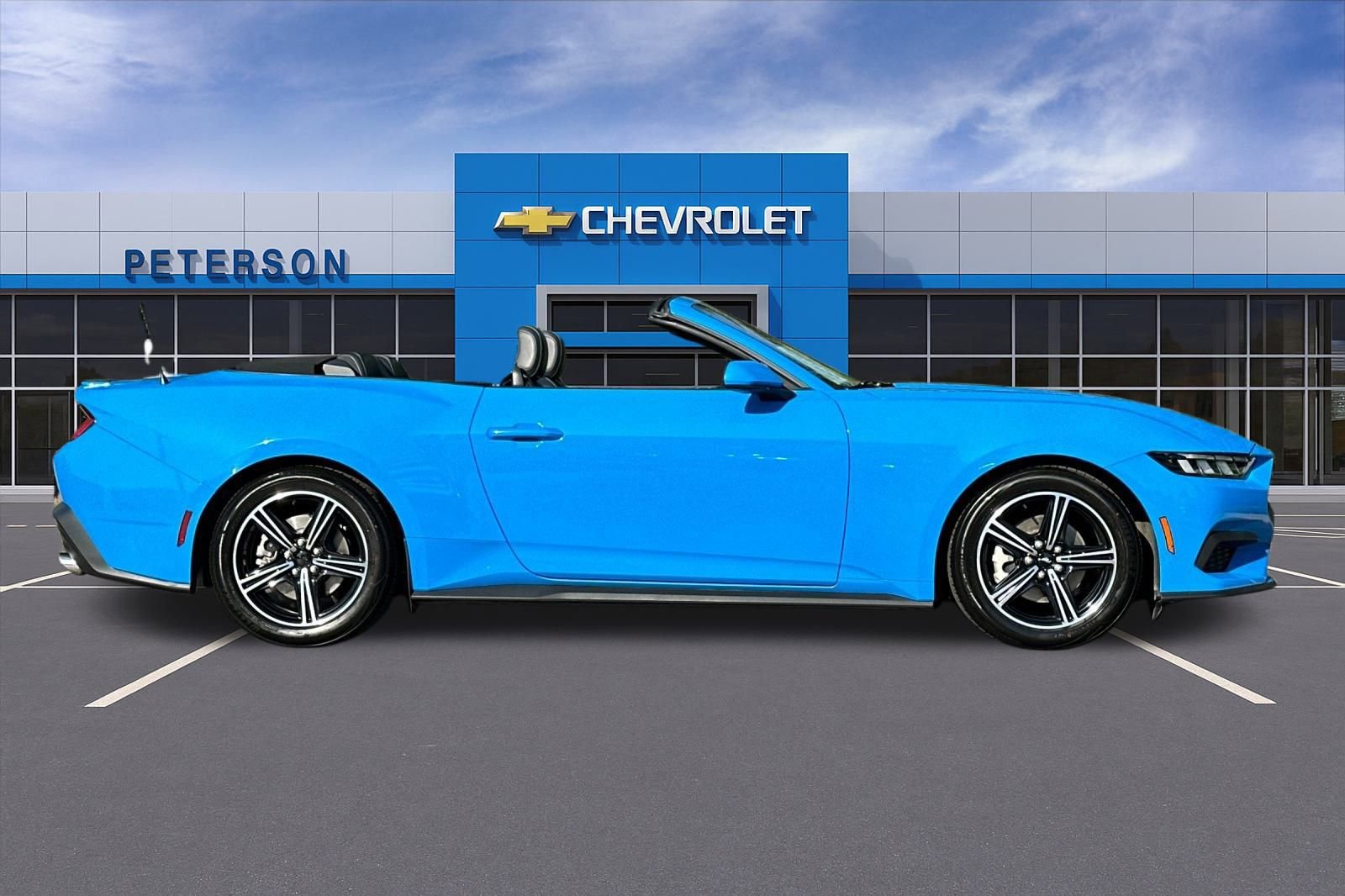 Used 2024 Ford Mustang Premium image 3