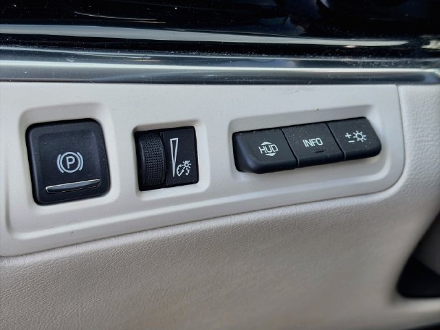 Used 2020 Cadillac XT6 Premium Luxury AWD/4WD image 10