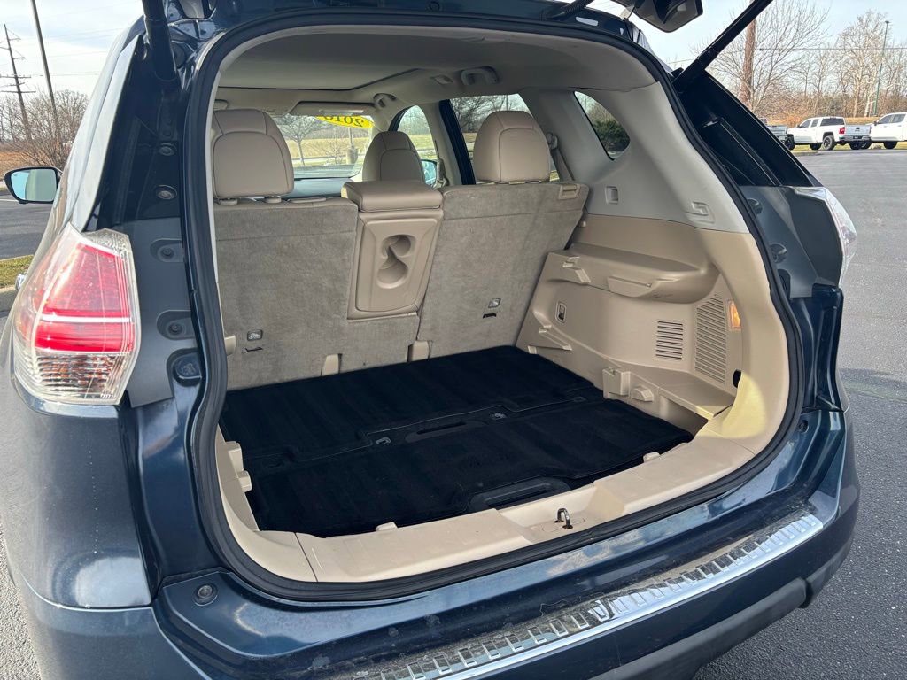 Used 2016 Nissan Rogue SL w/ SL Premium Package image 19